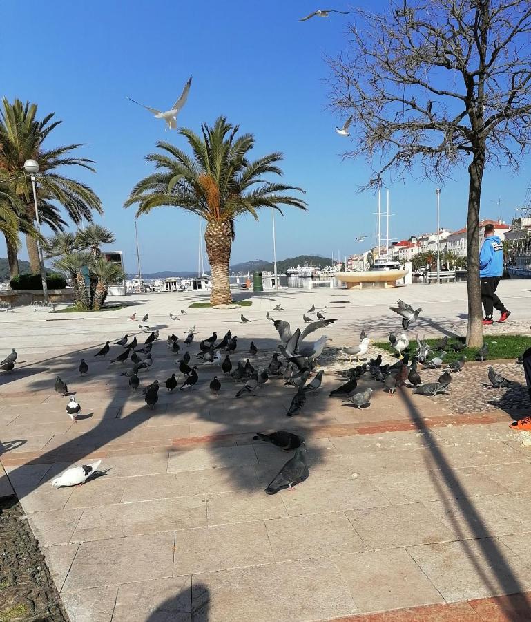 Apartment Rojal Mali Lošinj Esterno foto