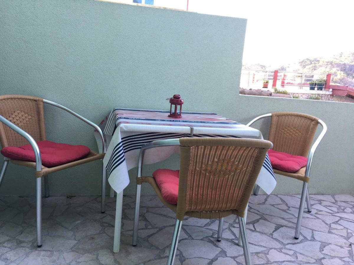 Apartment Rojal Mali Lošinj Esterno foto