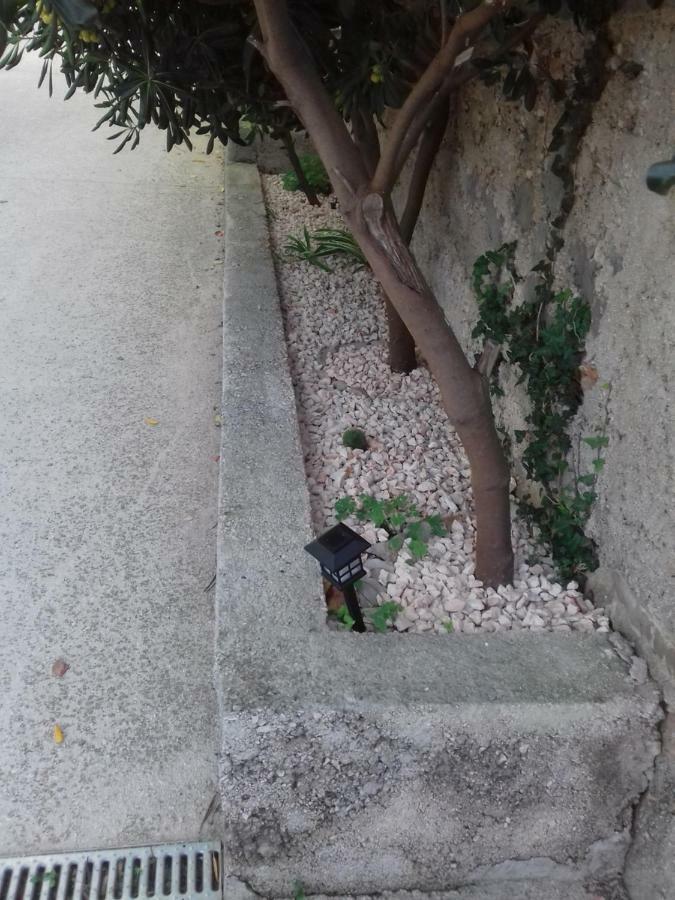 Apartment Rojal Mali Lošinj Esterno foto